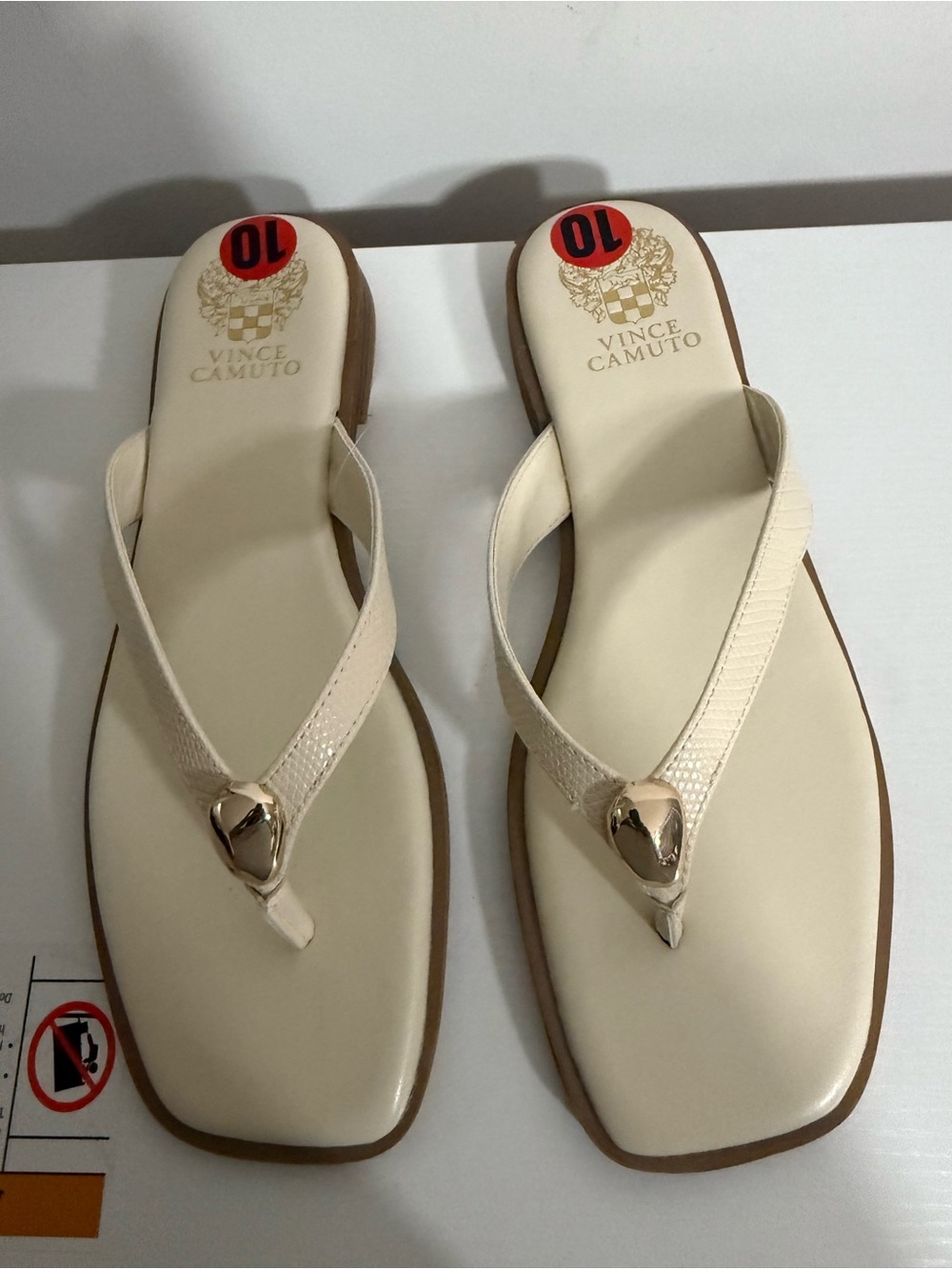 Vince Camuto Cream Square-Toe Thong Sandals with Gold Accent NWT